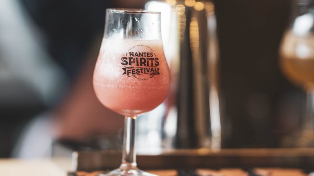 Cocktail servi au Nantes Spirits Festival